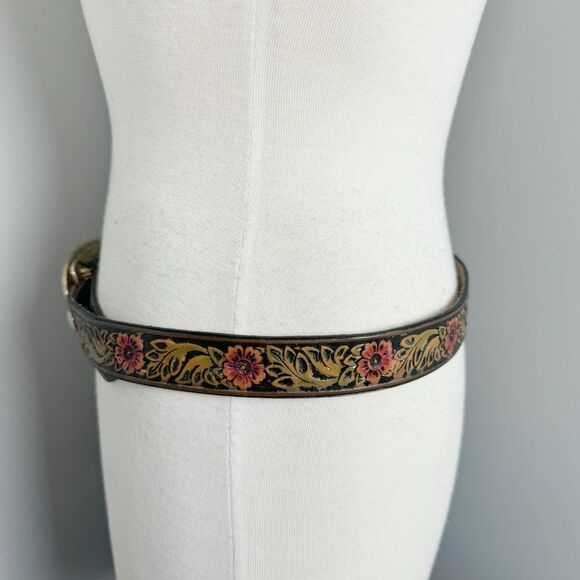 UNBRANDED | Floral Tooled Cow Hide Leather Belt Eagle Buckle Women’s Size S/M main image 10